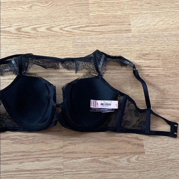 Victoria Secret bra - Picture 3 of 3